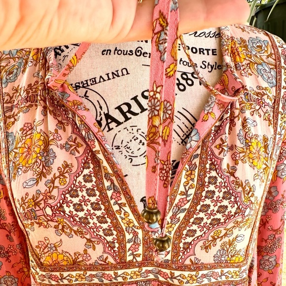 Arnhem Honey Blouse in Rose - Picture 9 of 11